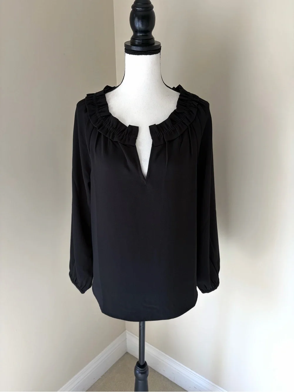 J Crew Black Drapey ruffleneck top in 365 crepe Size M